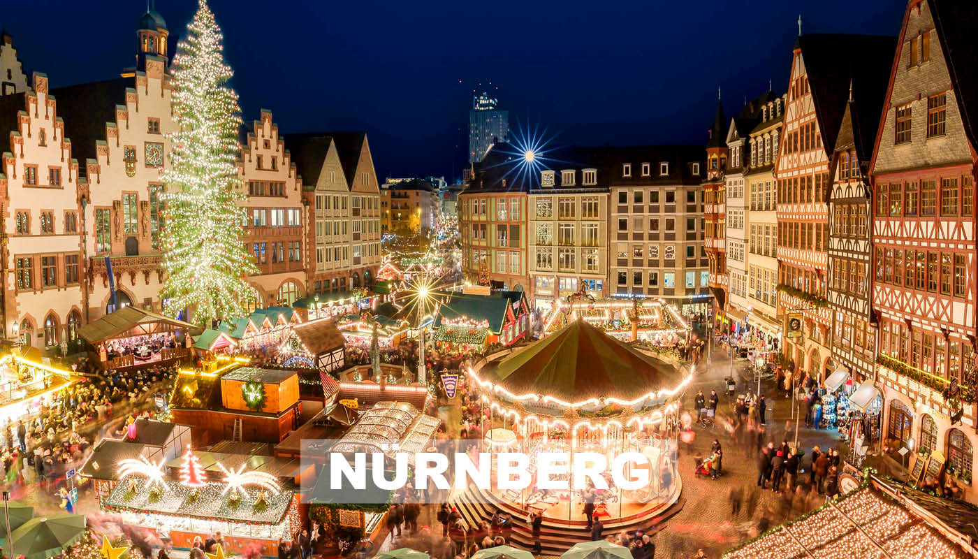 Photo of the Christmas market in Nuremberg by night